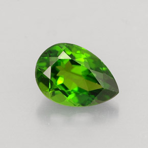 Diopsídio de cromo verde natural 0,80ct, formato de pêra, VVS-VS
