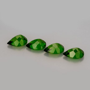 Pedras preciosas de diopsídio de cromo verde natural de  ct, formato de pêra, VVS-VS