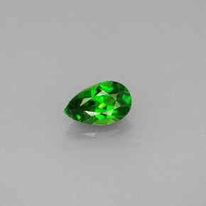 Diopsídio de cromo verde natural 0,46ct, formato de pêra, VVS