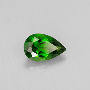 Diopsídio de cromo verde natural 0,78ct, formato de pêra, VS
