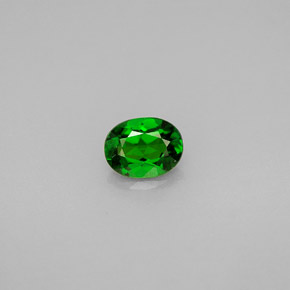 Diopsídio de Cromo Verde Natural 0.64ct, Corte Oval, VVS-VS