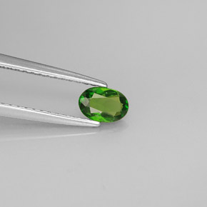 Diopsídio de cromo verde natural 0,36ct, corte oval, VS