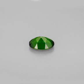 Diopsídio de cromo verde natural 0,80ct, corte oval, VS