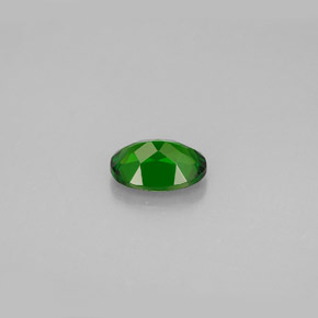 Diopsídio de Cromo Verde Natural 0.86ct, Corte Oval, VS