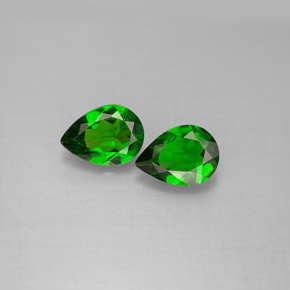 Pedras preciosas de diopsídio de cromo verde natural de  ct, formato de pêra, VS