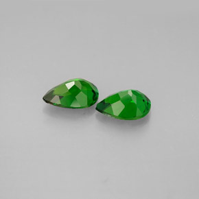 Pedras preciosas de diopsídio de cromo verde natural de  ct, formato de pêra, VS