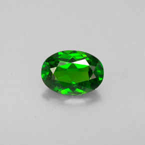 Diopsídio de Cromo Verde Natural 1.06ct, Corte Oval, VS-SI