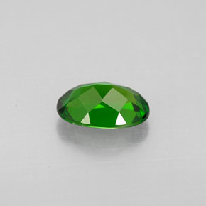 Diopsídio de Cromo Verde Natural 1.06ct, Corte Oval, VS-SI