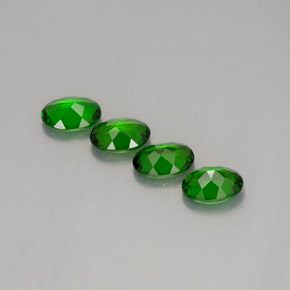 Pedras preciosas de diopsídio de cromo verde natural de  ct, corte oval, VVS-VS