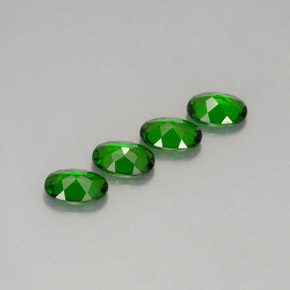 Pedras preciosas de diopsídio de cromo verde natural de  ct, corte oval, VVS-VS
