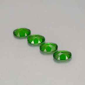 Pedras preciosas de diopsídio de cromo verde natural de  ct, corte oval, VVS-VS