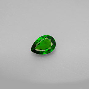 Diopsídio de cromo verde natural 0,58ct, formato de pêra, VVS-VS
