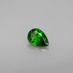 Diopsídio de Cromo Verde Natural 0.74ct, Formato de pêra, VS