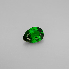 Diopsídio de cromo verde natural 0,73ct, formato de pêra, VS