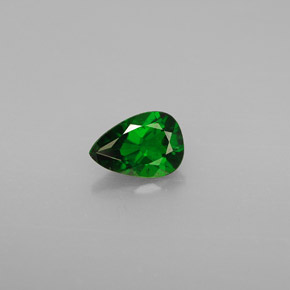 Diopsídio de cromo verde natural 0,74ct, formato de pêra, VS