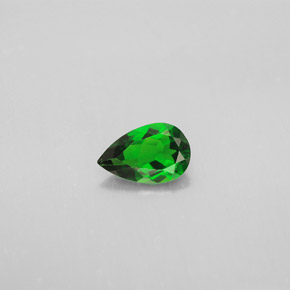 Diopsídio de cromo verde natural 0,68ct, formato de pêra, VS