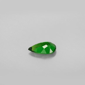Diopsídio de cromo verde natural 0,68ct, formato de pêra, VS