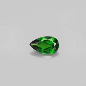 Diopsídio de cromo verde natural 0,77ct, formato de pêra, VS