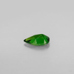 Diopsídio de cromo verde natural 0,77ct, formato de pêra, VS