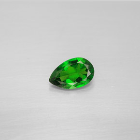 Diopsídio de cromo verde natural 0,77ct, formato de pêra, VS