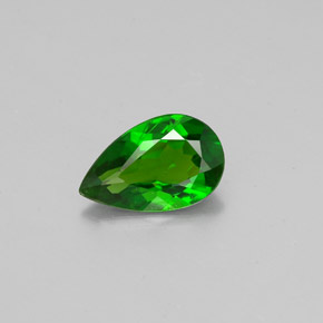 Diopsídio de cromo verde natural 0,66ct, formato de pêra, VS