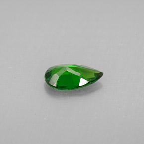 Diopsídio de cromo verde natural 0,74ct, formato de pêra, VS