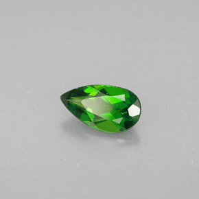 Diopsídio de cromo verde natural 0,73ct, formato de pêra, VS
