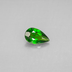 Diopsídio de cromo verde natural 0,68ct, formato de pêra, VS