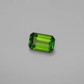 Diopsídio de cromo verde natural 0,53ct, corte esmeralda, VS