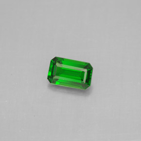 Diopsídio de Cromo Verde Natural 0.45ct, Corte Esmeralda, VS