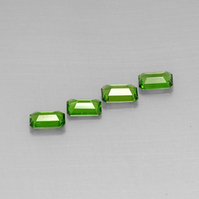 Pedras preciosas de diopsídio de cromo verde natural de  ct, corte esmeralda, VS