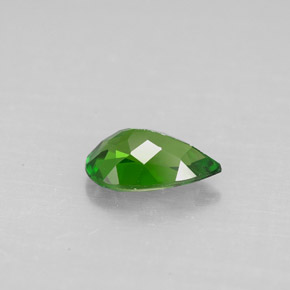 Diopsídio de cromo verde natural 0,73ct, formato de pêra, VS