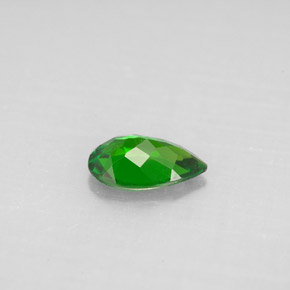 Diopsídio de cromo verde natural 0,64ct, formato de pêra, VS