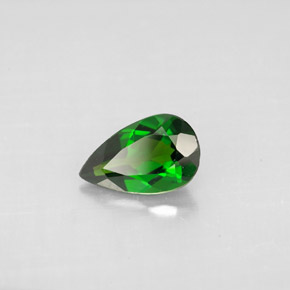 Diopsídio de cromo verde natural 0,78ct, formato de pêra, VVS-VS