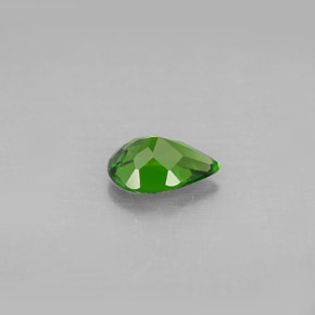 Diopsídio de cromo verde natural 0,67ct, formato de pêra, VS