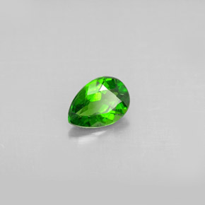Diopsídio de cromo verde natural 0,68ct, formato de pêra, VS