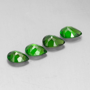 Pedras preciosas de diopsídio de cromo verde natural de  ct, formato de pêra, VVS