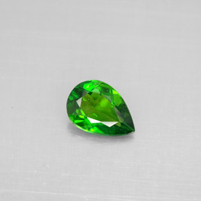 Diopsídio de cromo verde natural 0,50ct, formato de pêra, VS