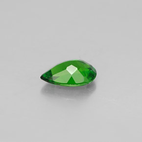 Diopsídio de cromo verde natural 0,55ct, formato de pêra, VVS-VS