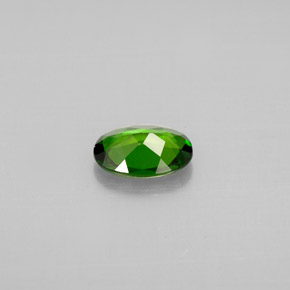 Diopsídio de cromo verde natural 0,65ct, corte oval, VVS