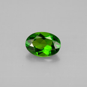 Diopsídio de cromo verde natural 0,75ct, corte oval, VVS-VS