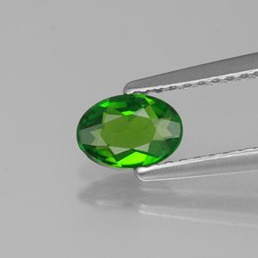 Diopsídio de cromo verde natural 0,45ct, corte oval, VVS-VS