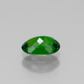 Diopsídio de Cromo Verde Natural 0.58ct, Corte Oval, VVS