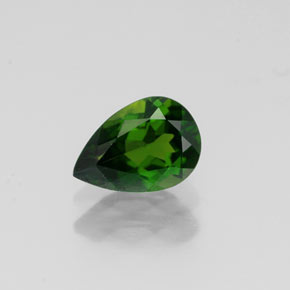Diopsídio de cromo verde natural 0,70ct, formato de pêra, VVS-VS