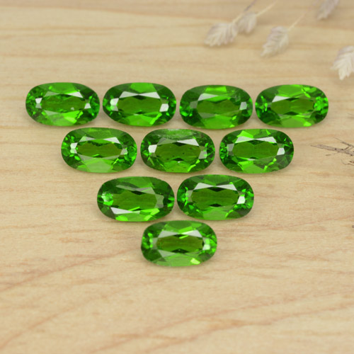Pedras preciosas de diopsídio de cromo verde natural de 2,50 ct, corte oval, VS