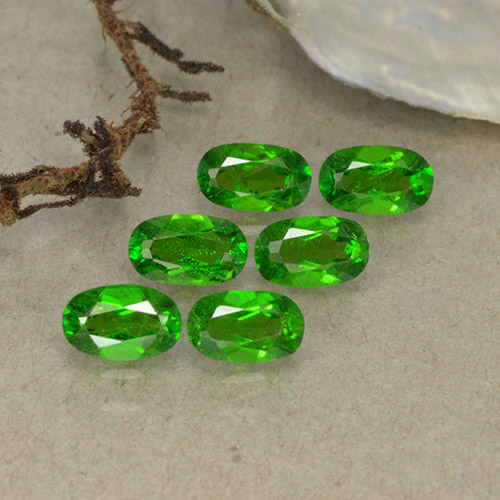 Pedras preciosas de diopsídio de cromo verde natural de 1,48 ct, corte oval, VS-SI