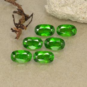 Pedras preciosas de Diopsídio de Cromo Verde floresta natural de 1.63 ct, Corte Oval, VS-SI