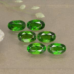 Pedras preciosas de Diopsídio de Cromo Verde médio natural de 1.57 ct, Corte Oval, VS