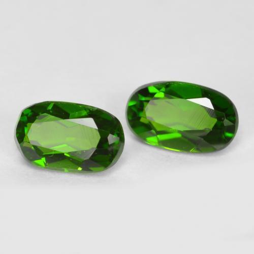 Pedras preciosas de Diopsídio de Cromo Verde médio-escuro natural de 0.53 ct, Corte Oval, VS-SI
