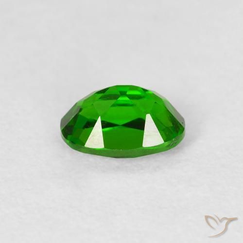 diopsídio de cromo Floresta Verde Brilhante Natural 0.60ct, oval, VS